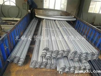 在现代城市发挥着作用的直半圆管